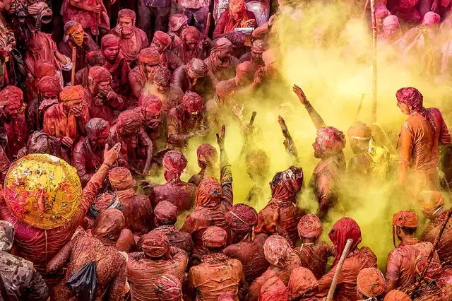 Samaj: the Holi songs sung in the temple