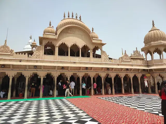Shriji's courtyard on Bhanugarh, the top of the hill