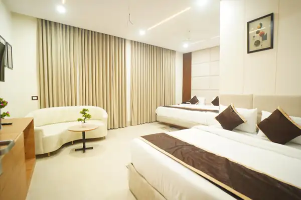 Hotel Shri Radha Krishnam, photo 2