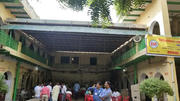 Ladlidass Ashram
