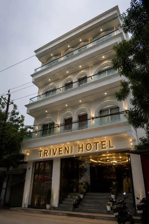 Triveni Hotel And Restaurant